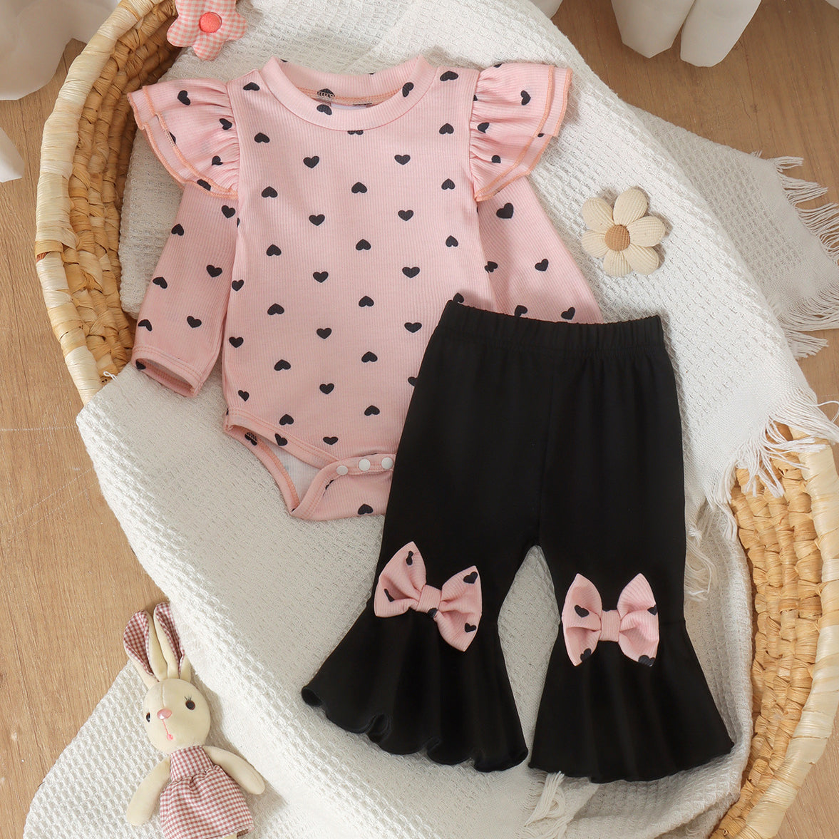 2PCS Pretty Baby Girl Heart Printed Bow Long Sleeve Set